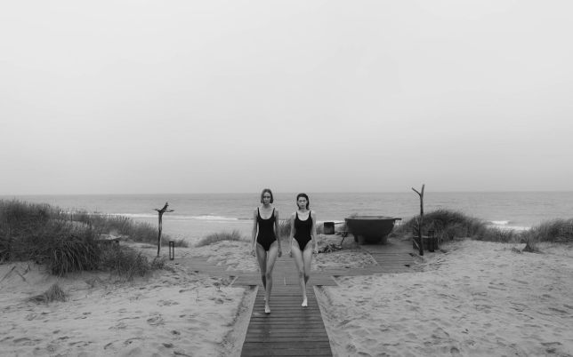 synodia synodoi poioi eimaste